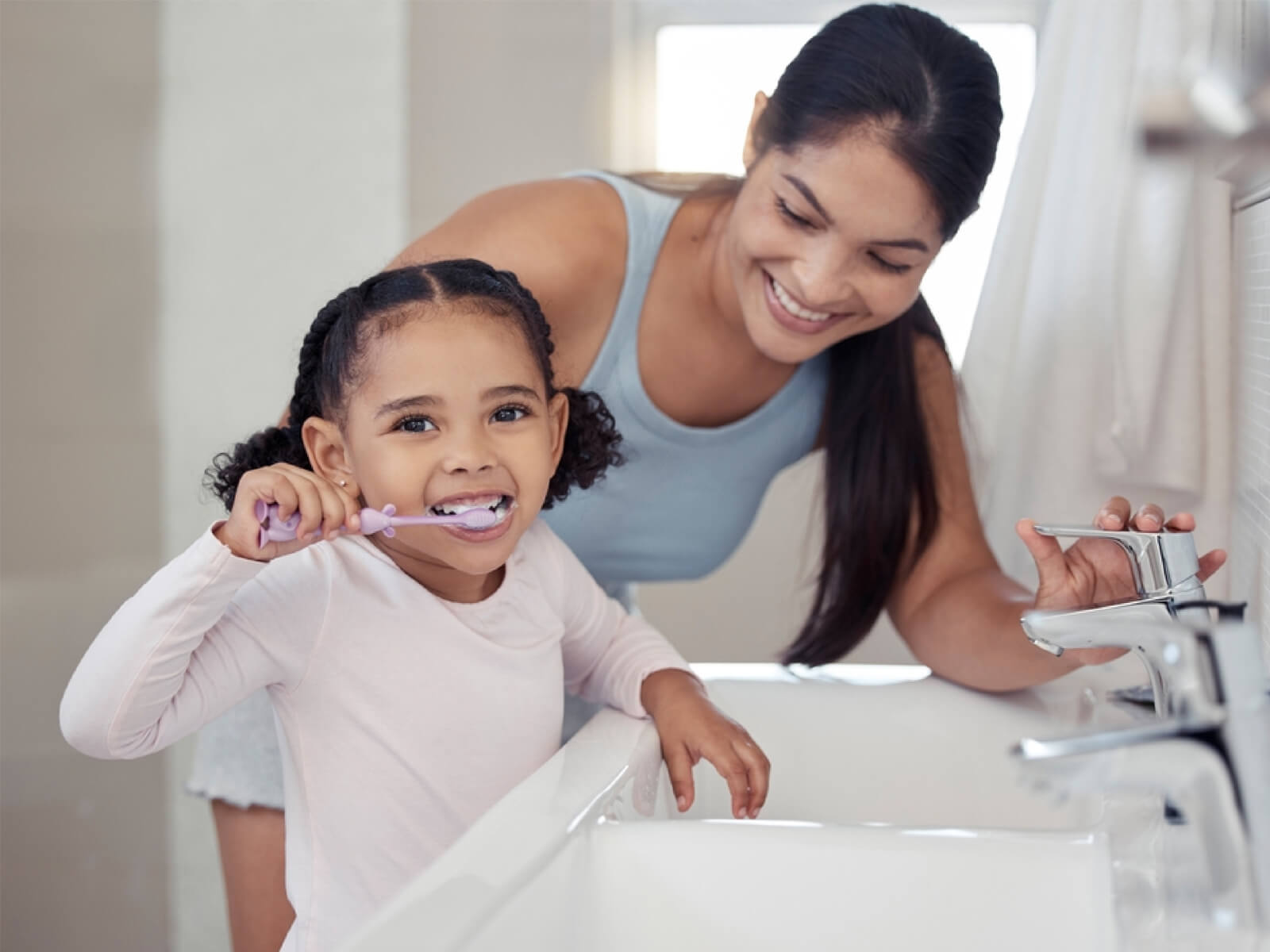The Importance of Early Dental Education For Parents